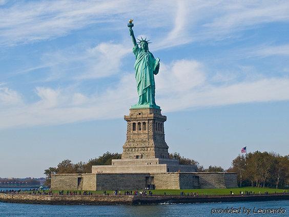 Holiday - Gw Bridge Fort Lee-nyc Area, An Ihg 3*
